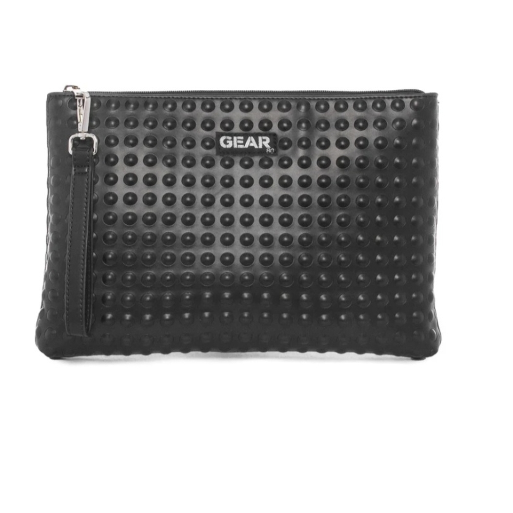 NWOT Gear 80 The Dylan Clutch - Black